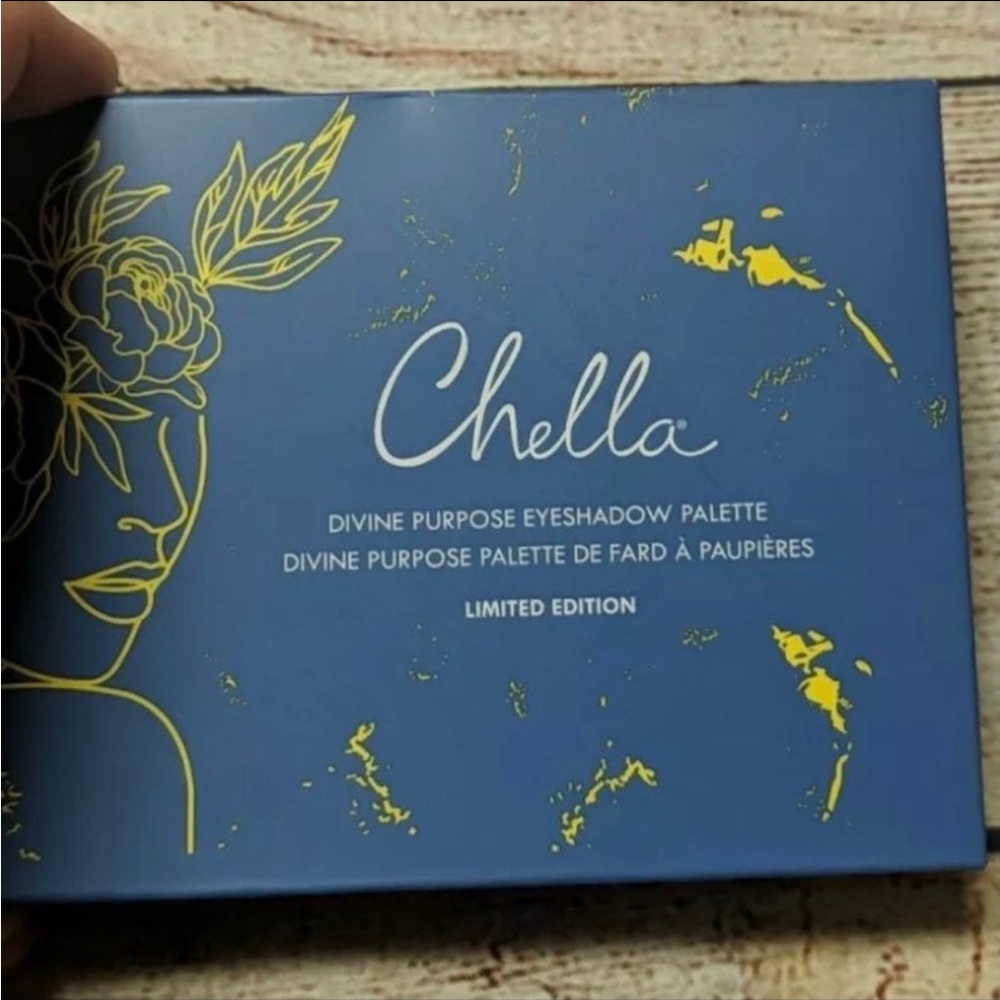 #747 Chela Divine Purpose Eyeshadow Palette